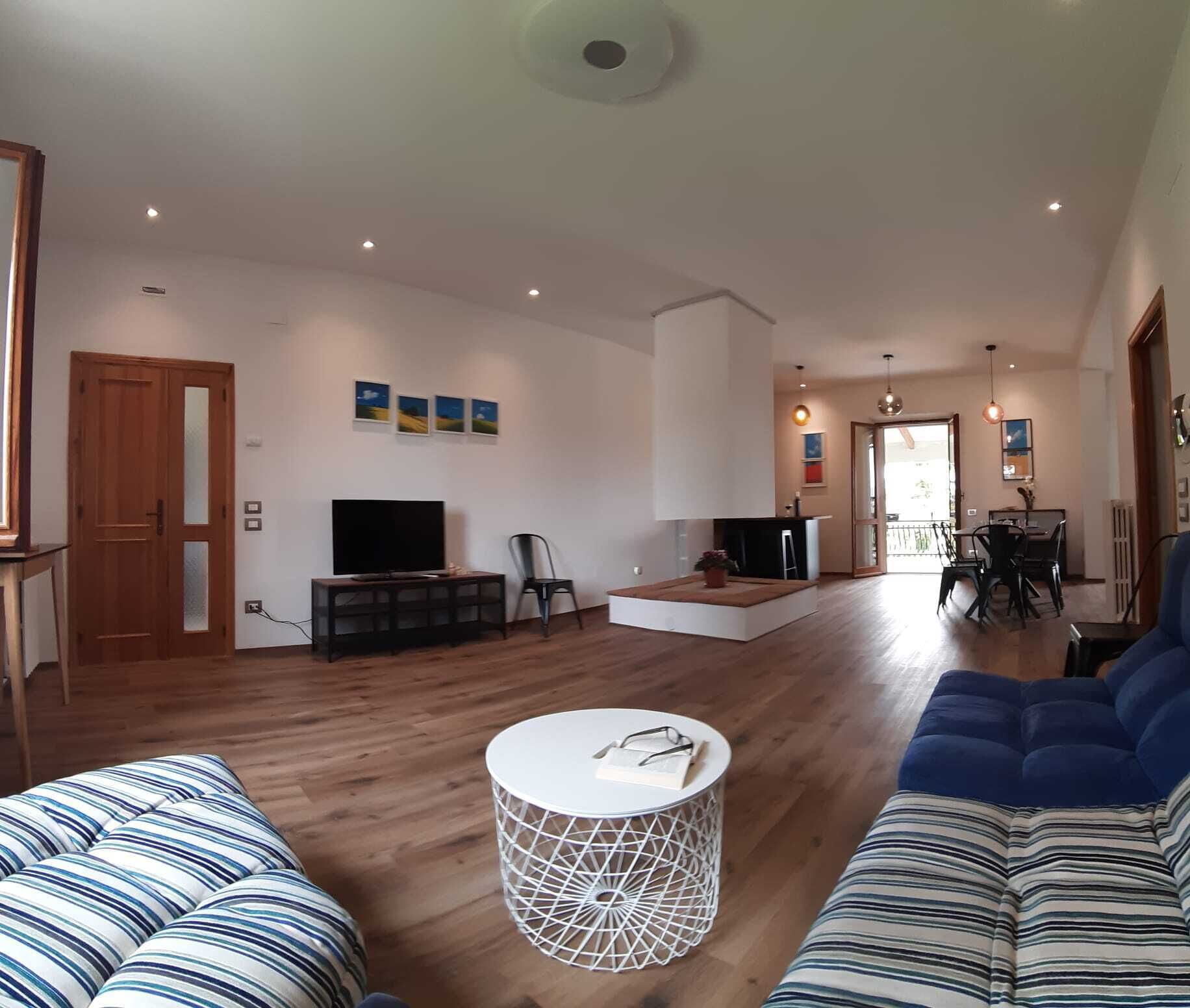 Appartamento in Casa di Campagna con Vista su Assisi