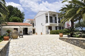 Exterior - Studio. Kommeno Bella Vista Apartments (kommeno)