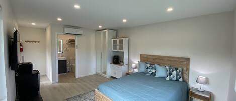 1 Schlafzimmer, Bügeleisen/Bügelbrett, kostenloses WLAN, Bettwäsche
