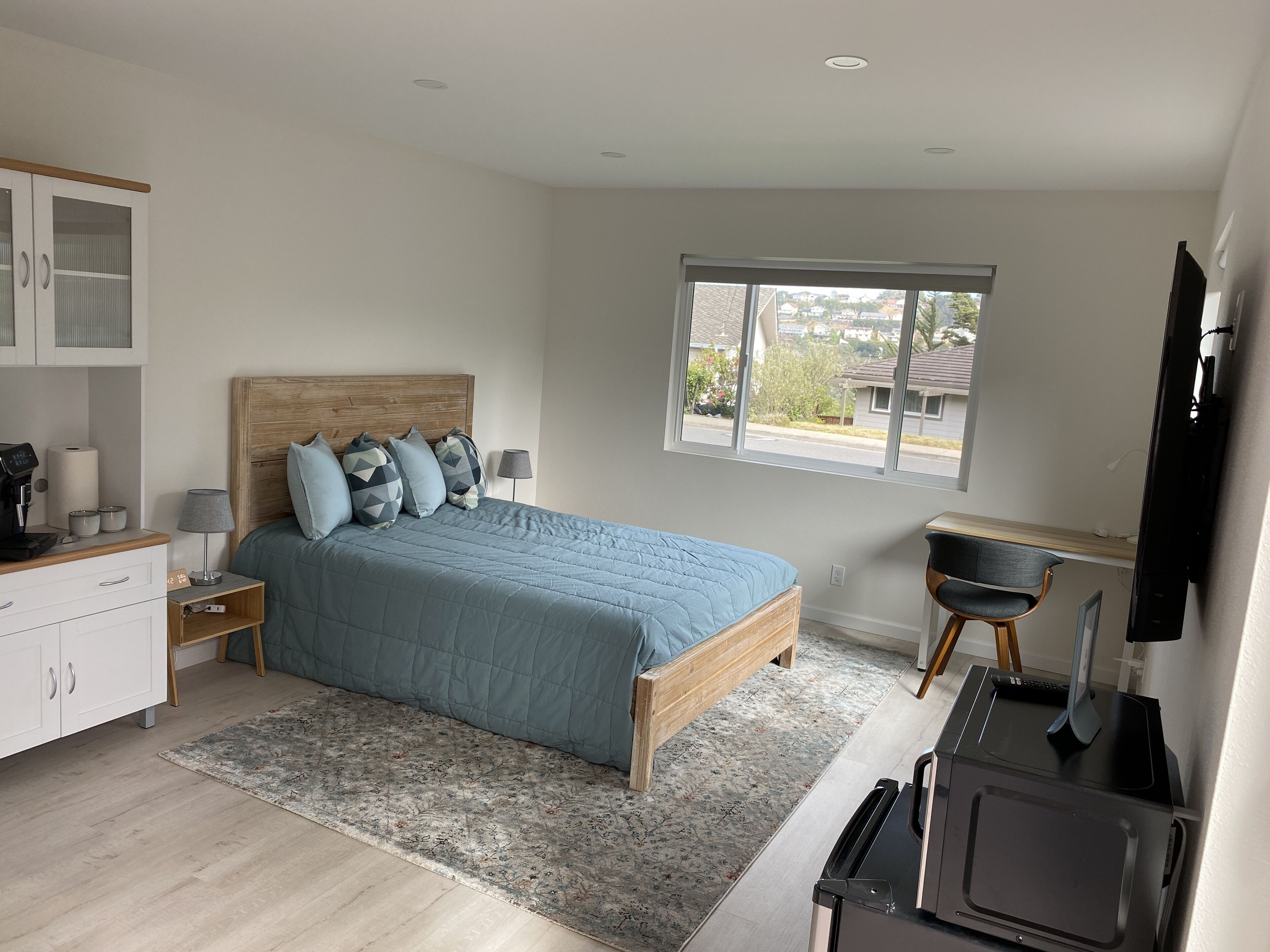 New, modern quiet private studio