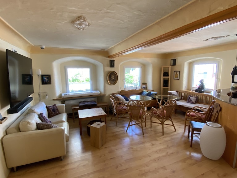 Feriensuite "Burgblick" Im "Ferienhaus Burgcafé" - Pegnitz