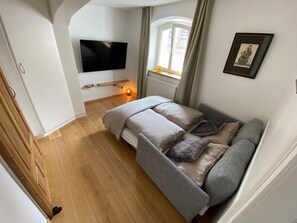 2 Schlafzimmer, Bügeleisen/Bügelbrett, kostenloses WLAN