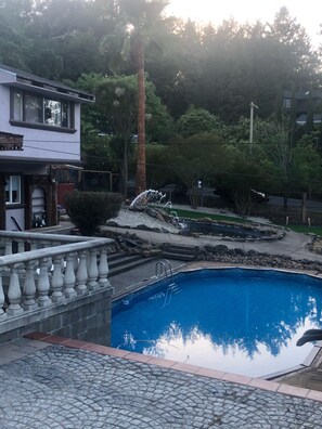 Outdoor pool - Hidden WineCountry Gem 1 Downstairs Unit (Santa Rosa)