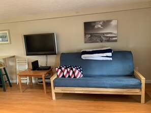 TV