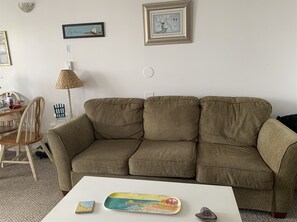 Flat-screen TV - 189 Grandview #0 - Saco Bay Rentals (Old Orchard Beach)