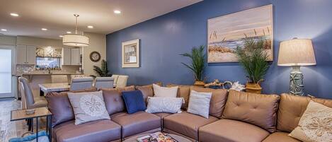 TV connectée, lecteur de DVD, livres