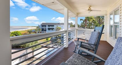 Beachfront Home w Private Pool & Picturesque Views