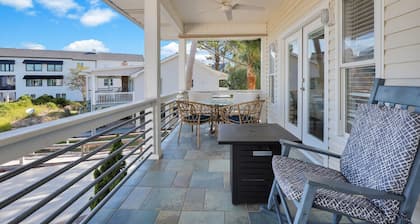 Beachfront Home w Private Pool & Picturesque Views
