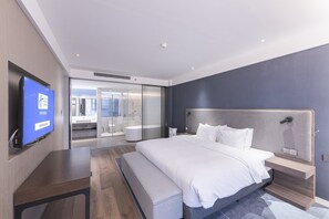 Suite, 1 King Bed, Mountain View | Minibar, desk, blackout drapes, iron/ironing board
