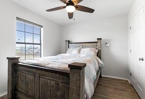 3 habitaciones, wifi gratis y ropa de cama 