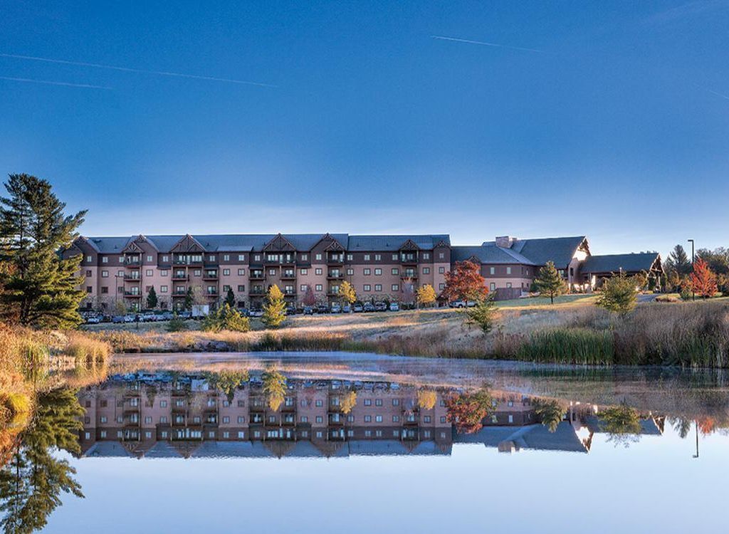 Wyndham Glacier Canyon 2 Bedroom Dlx-8 FREE All Access Water Park Passes Incl.