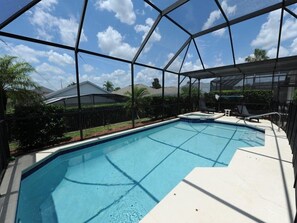 Talo (Mickey`s Endless Summer) | Uima-allas | Ulkouima-allas