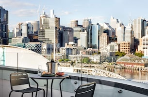 Superior Room, 1 King Bed, Non Smoking, Balcony | Premium bedding, pillowtop beds, in-room safe, blackout drapes