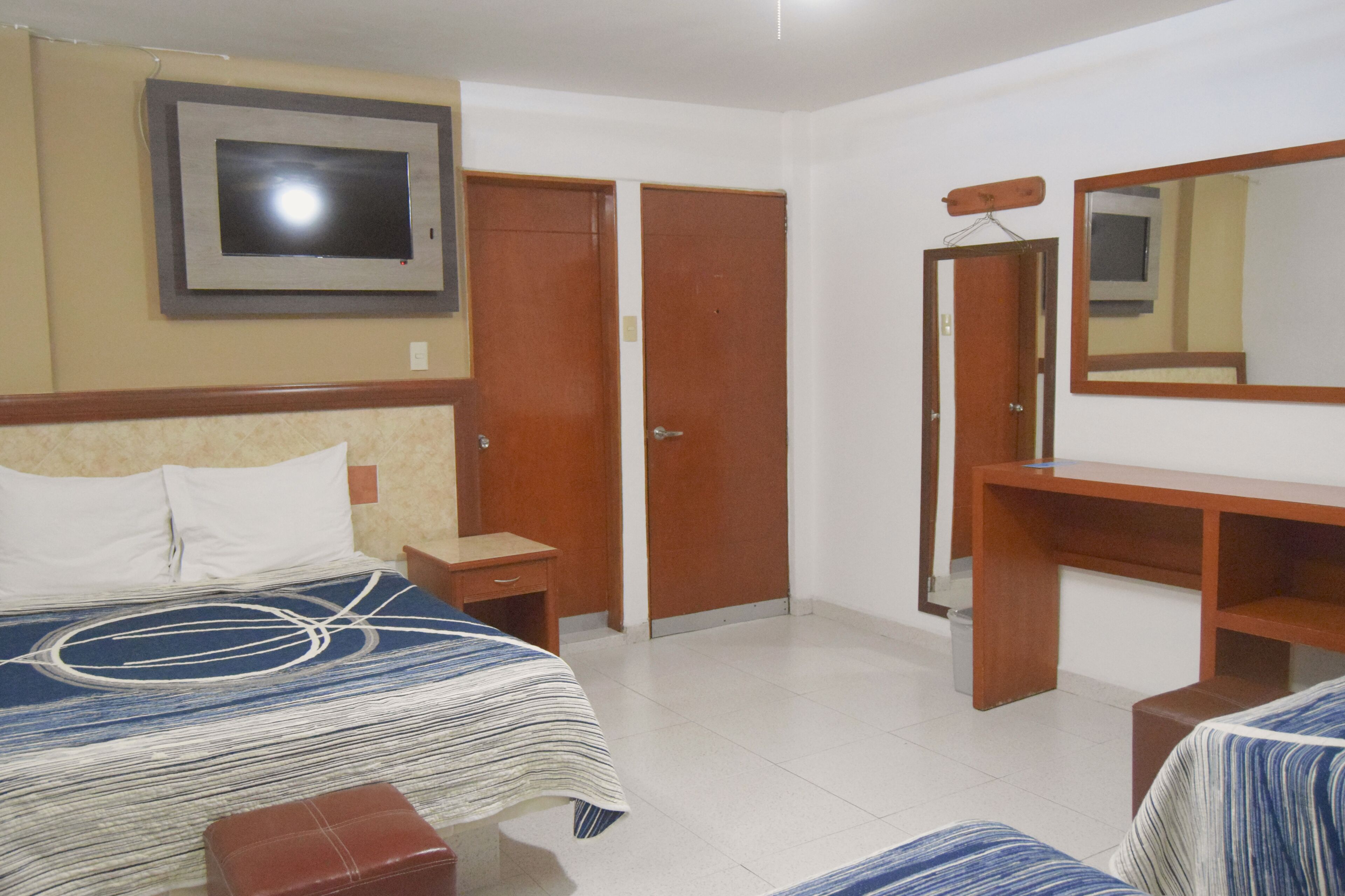 junior triple room | iron/ironing board, free wifi, bed sheets