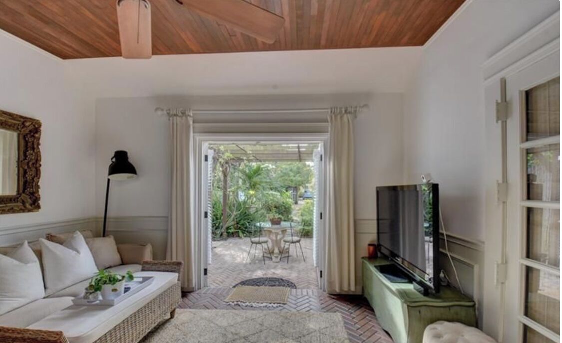 Smart TV, offices, printers