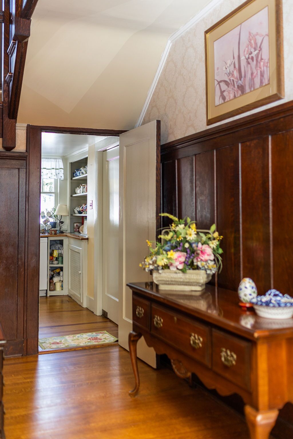 Privacy abounds at the Waverly Mansion.