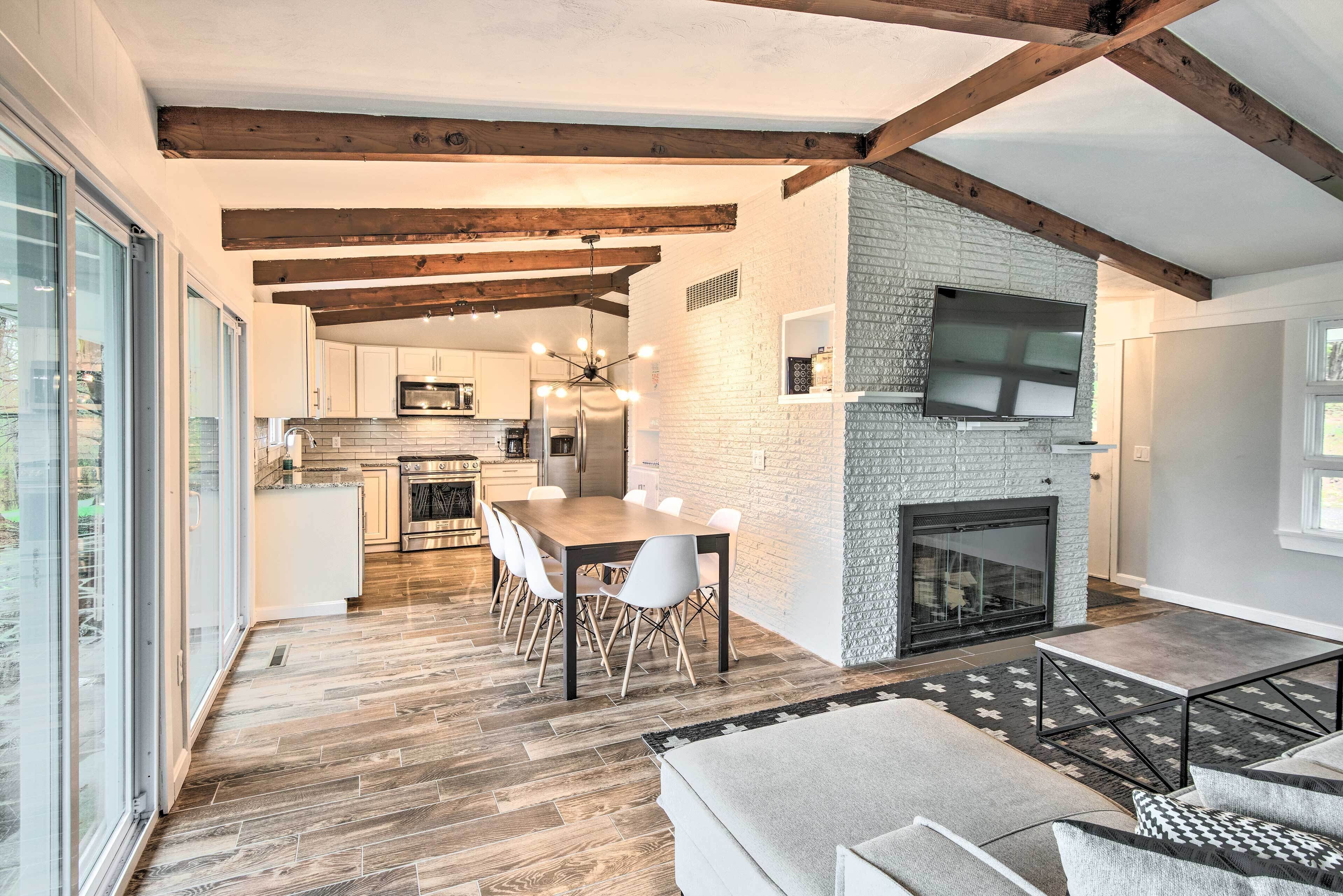 Laconia Hideaway < 2 Miles to Lake Winnipesaukee!