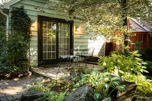 Outdoor dining - Briar Rose (Spokane)