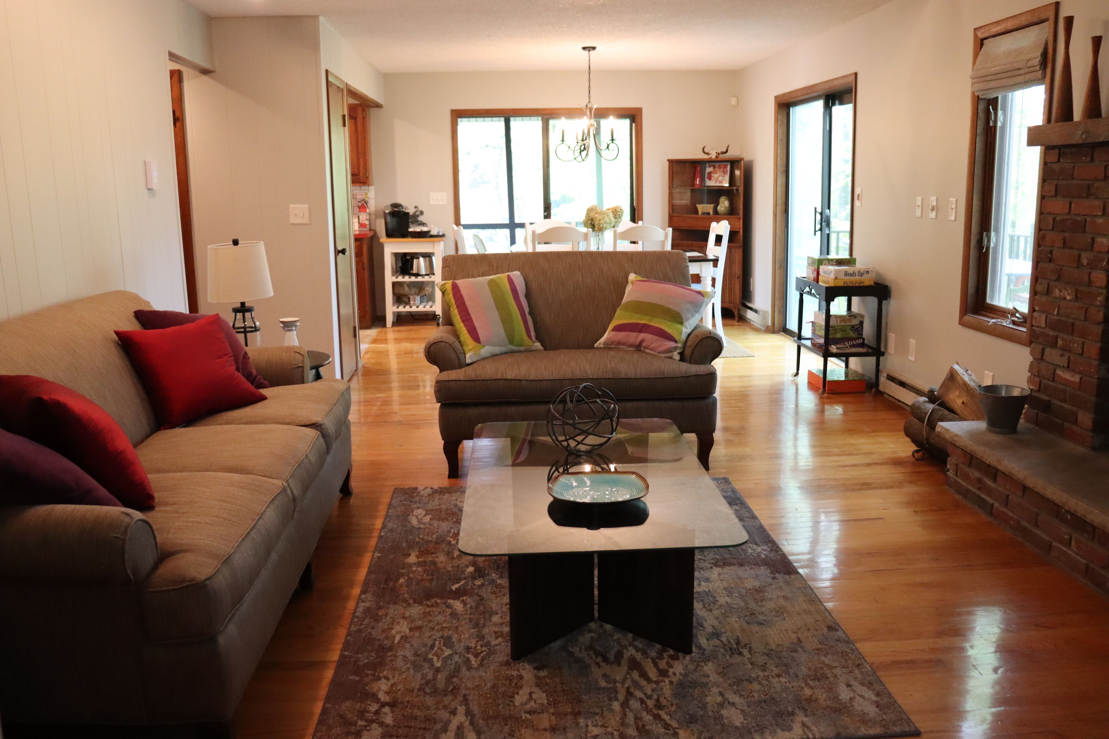 *Welcome to Snow Lodge*