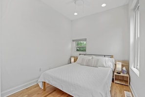 3 bedrooms, desk, iron/ironing board, travel cot