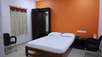 Premium bedding, individually furnished, bed sheets