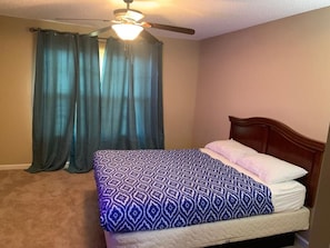 4 bedrooms, free WiFi, bed sheets