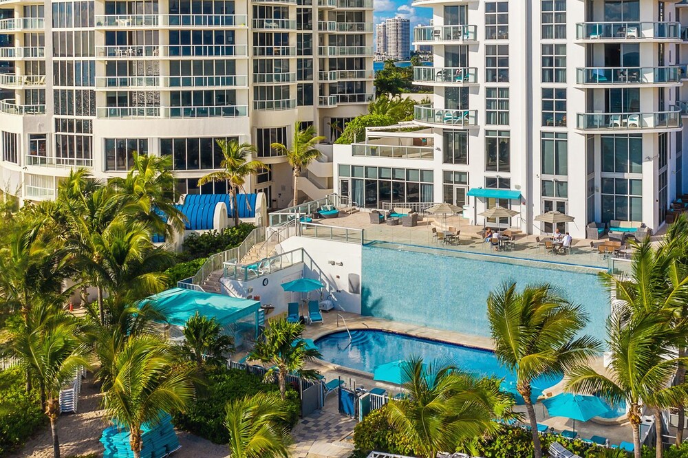 Marenas Ocean View Apartment