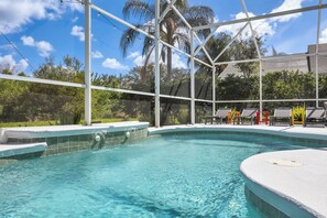 Piscina externa, piscina aquecida