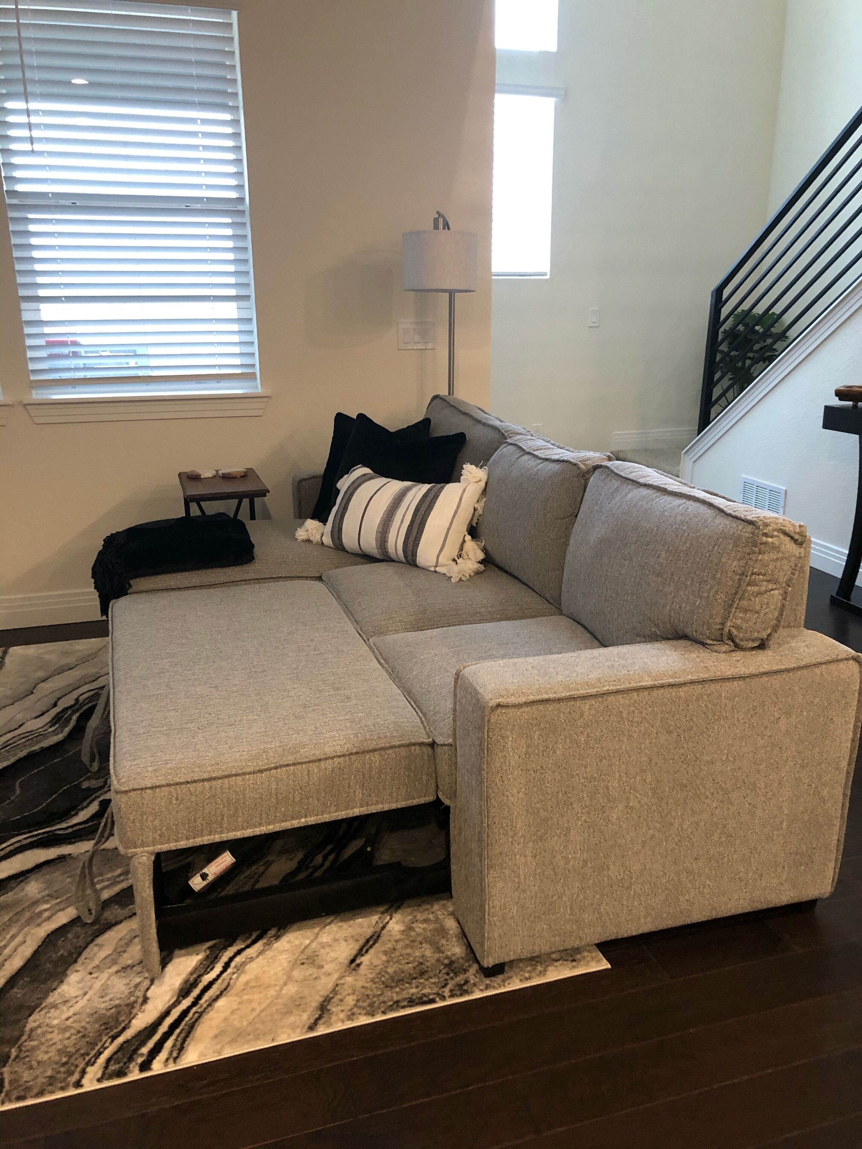 Townhouse, close I25, Air Force Academy, walk to restaurants, movies, bowling