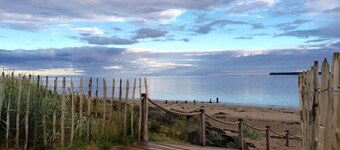 Beach Walk Apartment