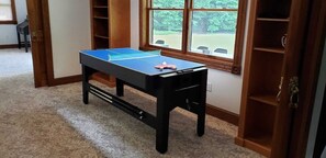 Spielezimmer