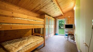 3 Schlafzimmer, Bügeleisen/Bügelbrett, Bettwäsche