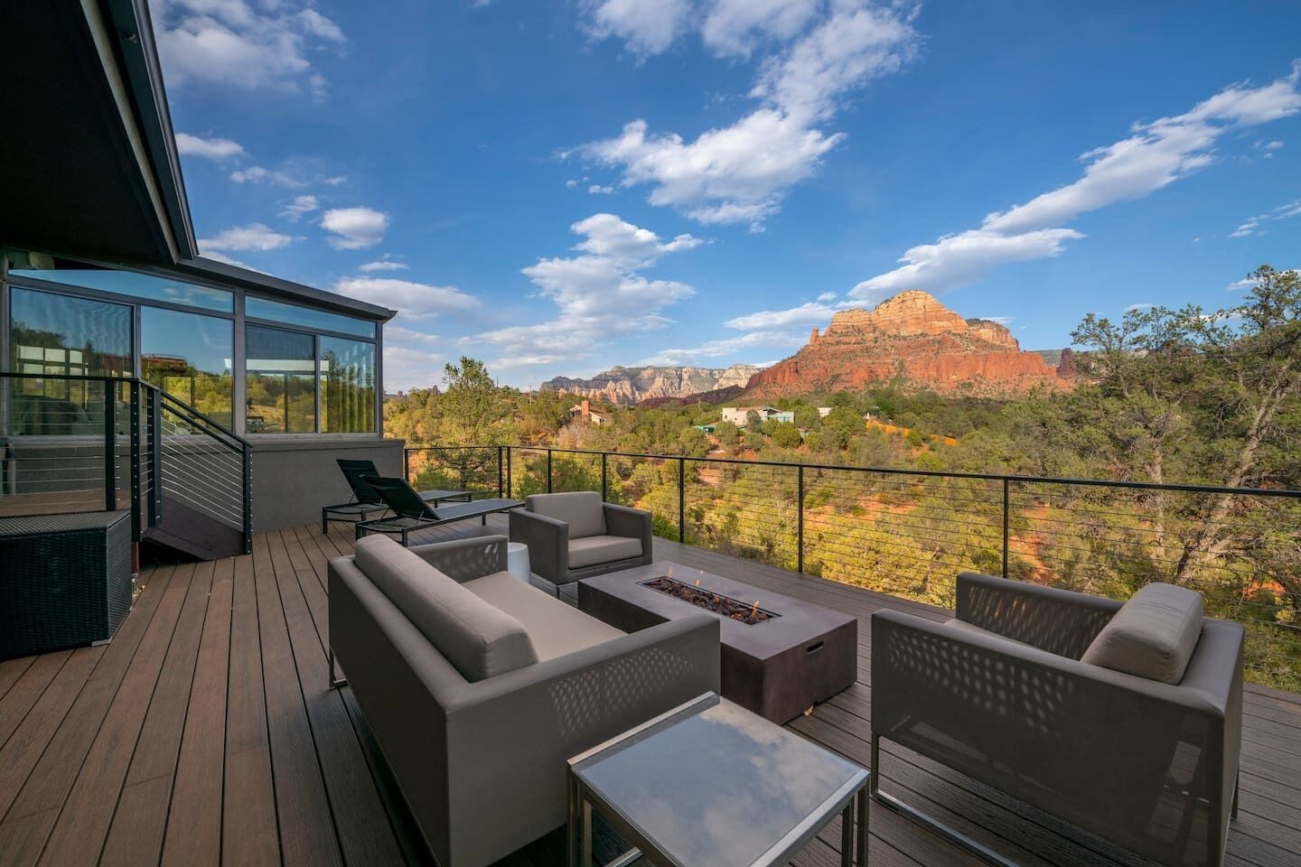 Red Rock Paradise with Hot Tub and Amazing Views