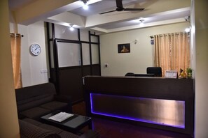 Reception - Banjaara Suites (Bengaluru)