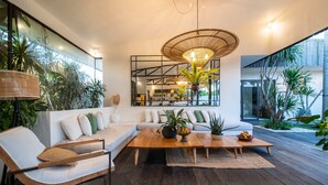 Unclassified image, 5 of 62, button - Fantastic Villa, 4br, Umalas (Kerobokan)