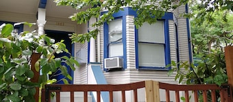 Walking distance to Seattle Capitol Hill and downtown #2