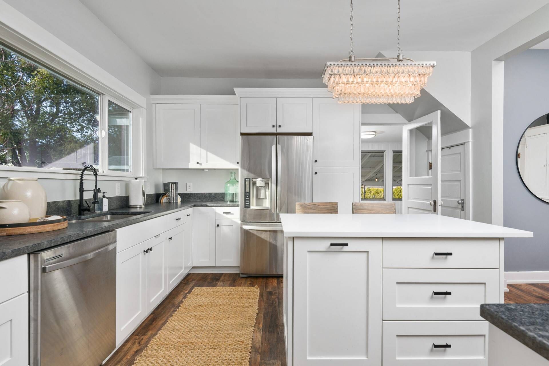 Indulgence and Relaxation, Custom Bocce Ball, Huge Patio With BBQ, Fire-Table, Walk to Everything