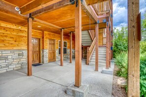 Unclassified image, 3 of 50, button - Uptown Relaxed Condo-Close to Amenities, Boutique Shops, & Cafes! (Pagosa Springs)