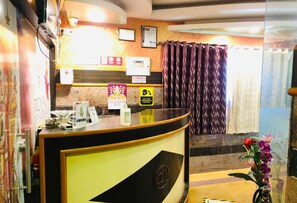 Reception - Royal Residency (Sriperumbudur)