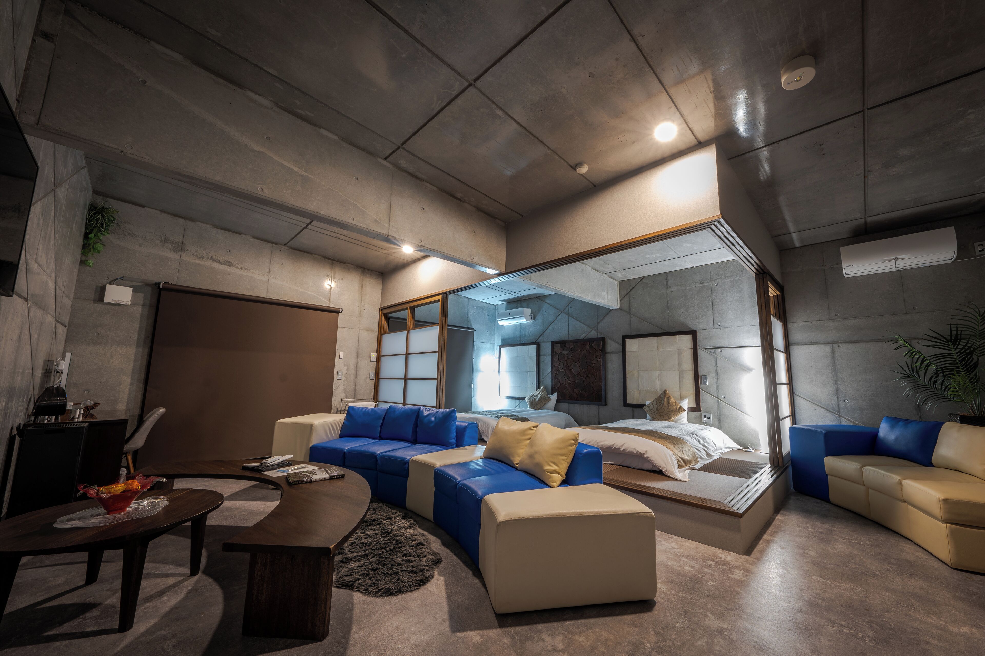 行政四人房, 1 间卧室, 露台, 海洋景观 | 羽绒被、免费 WiFi、床单