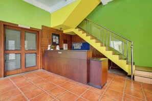 Lobby - OYO 3896 Villa Pesona Wisata Puncak (Cipanas)