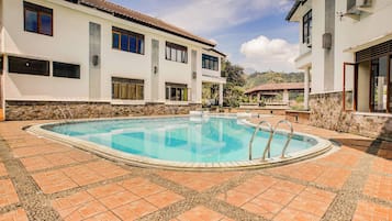Kolam renang