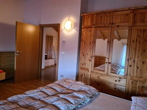 2 Schlafzimmer