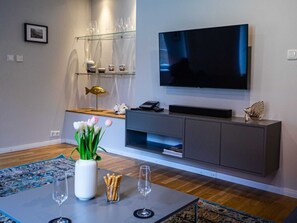 Immagine non classificata, 2 di 9, pulsante