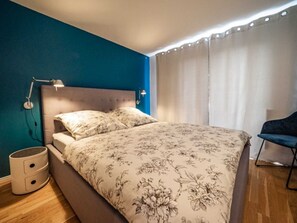 1 bedroom, WiFi, bed sheets