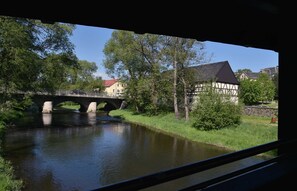 Unclassified image, 2 of 9, button