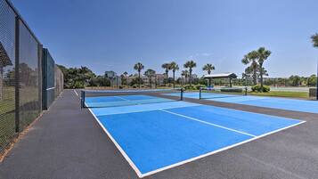 Sportplatz