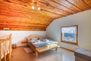 Family House, 1 Bedroom, Balcony, Mountainside (Pool & Wellness Chalet Sunshine)