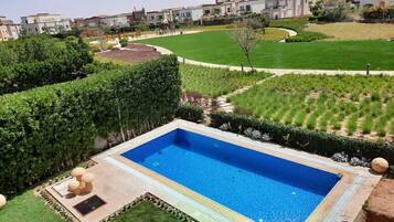 Indoor pool, seasonal outdoor pool