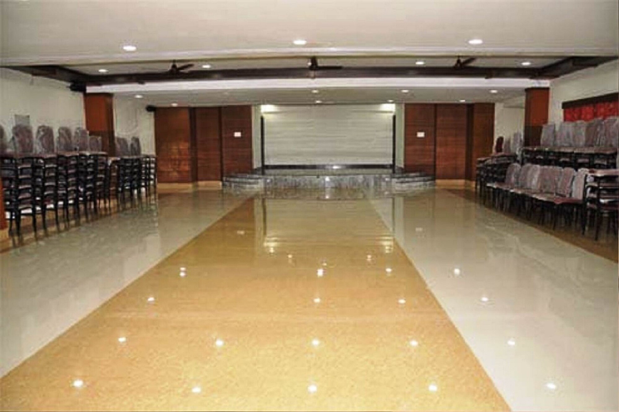 2 Star Hotels
